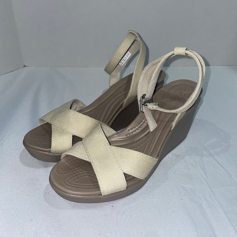 Crocs Leigh II Cross-Strap Wedge Sandals Oatmeal Mushroom 204950 Womens 7